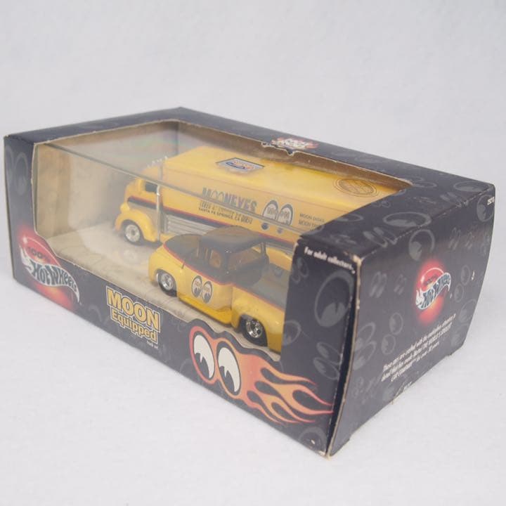 100% ホットウィール MOON Equipped truck set - メルカリ
