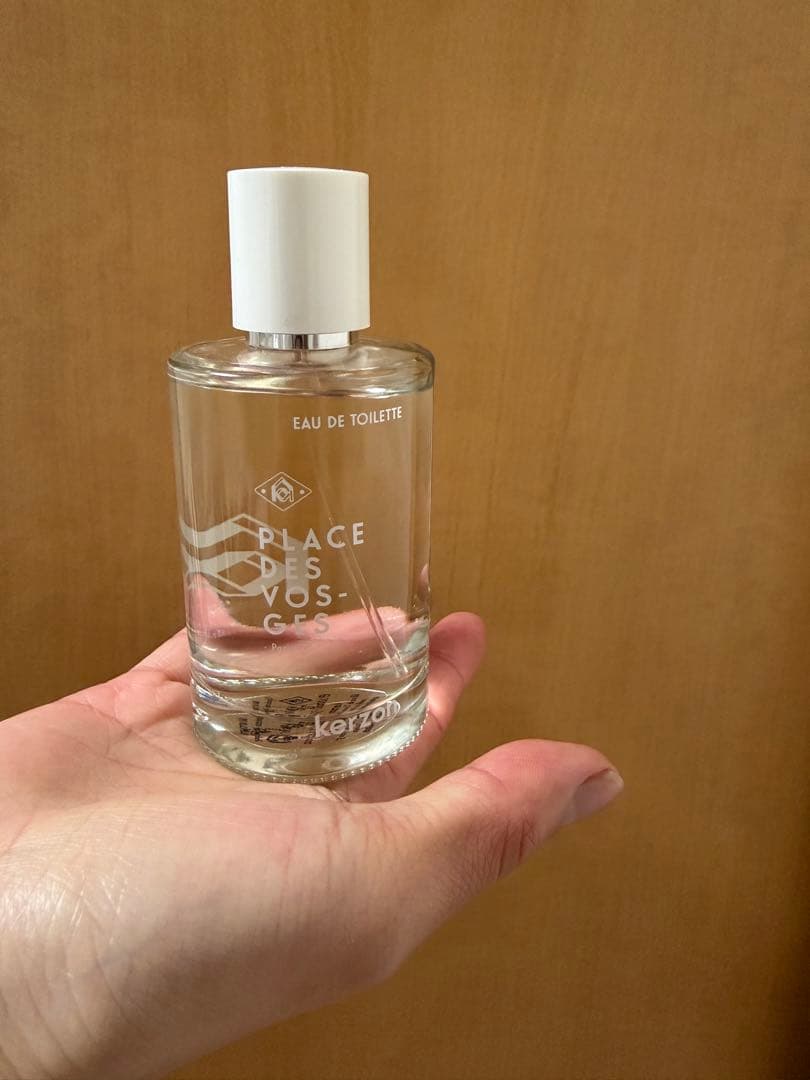 Kerzon PLACE DES VOSGES 香水　ヴォージュ広場 ヴォージュ広場｜ローズとレンガの香り – NOSE SHOP