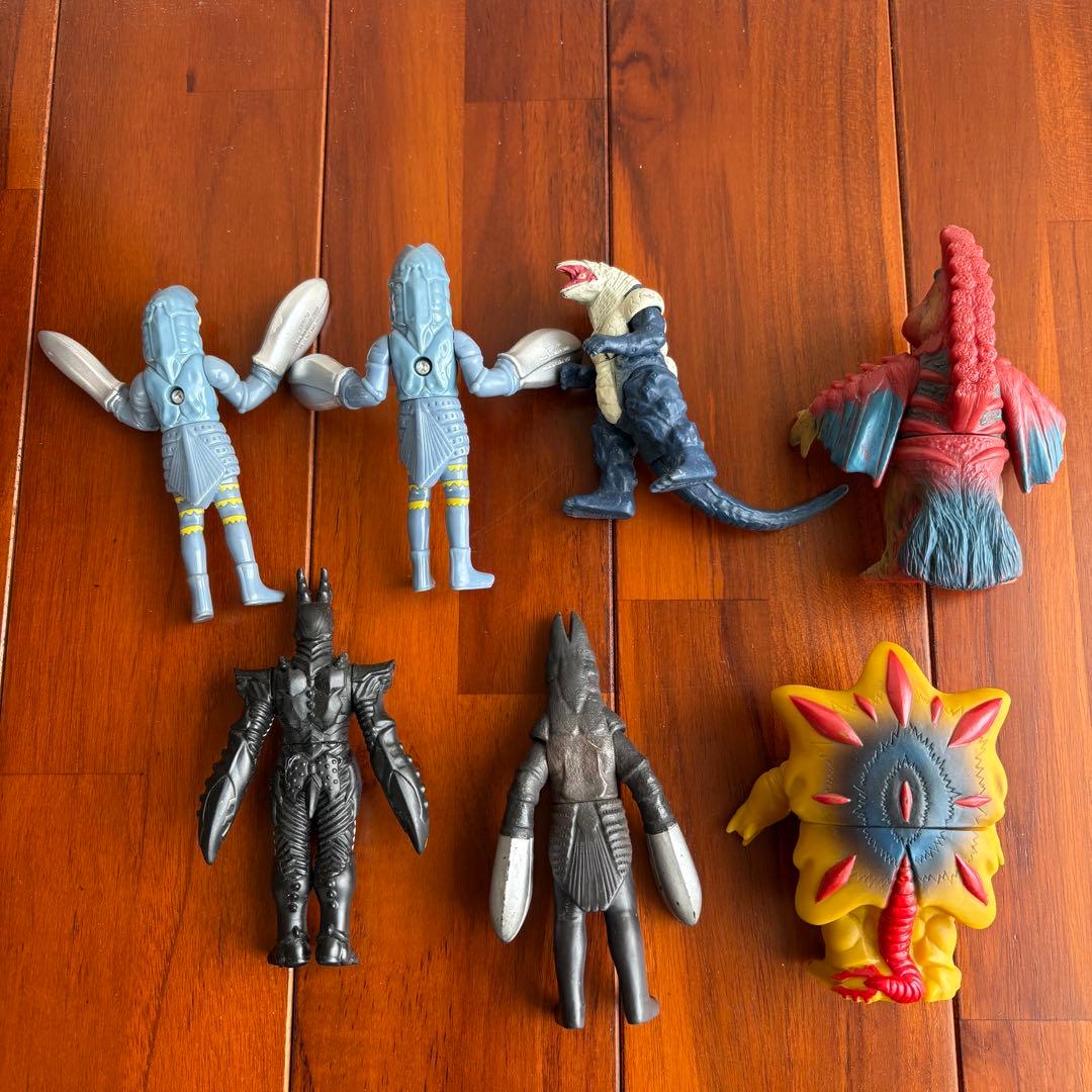 まとめ売り】【【レトロ】ウルトラマン 怪獣 フィギュア グッズ (8-034