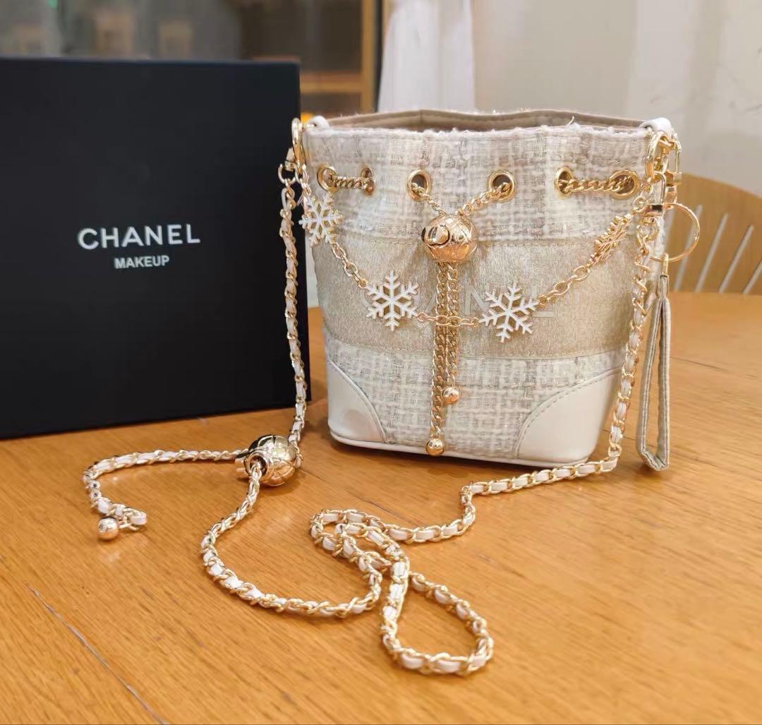 希少　レア　非売品 CHANEL ノベルティ ネイビー ツイード バケットバッグ 希少 レア 非売品 CHANEL ノベルティ ネイビー ツイード バケット