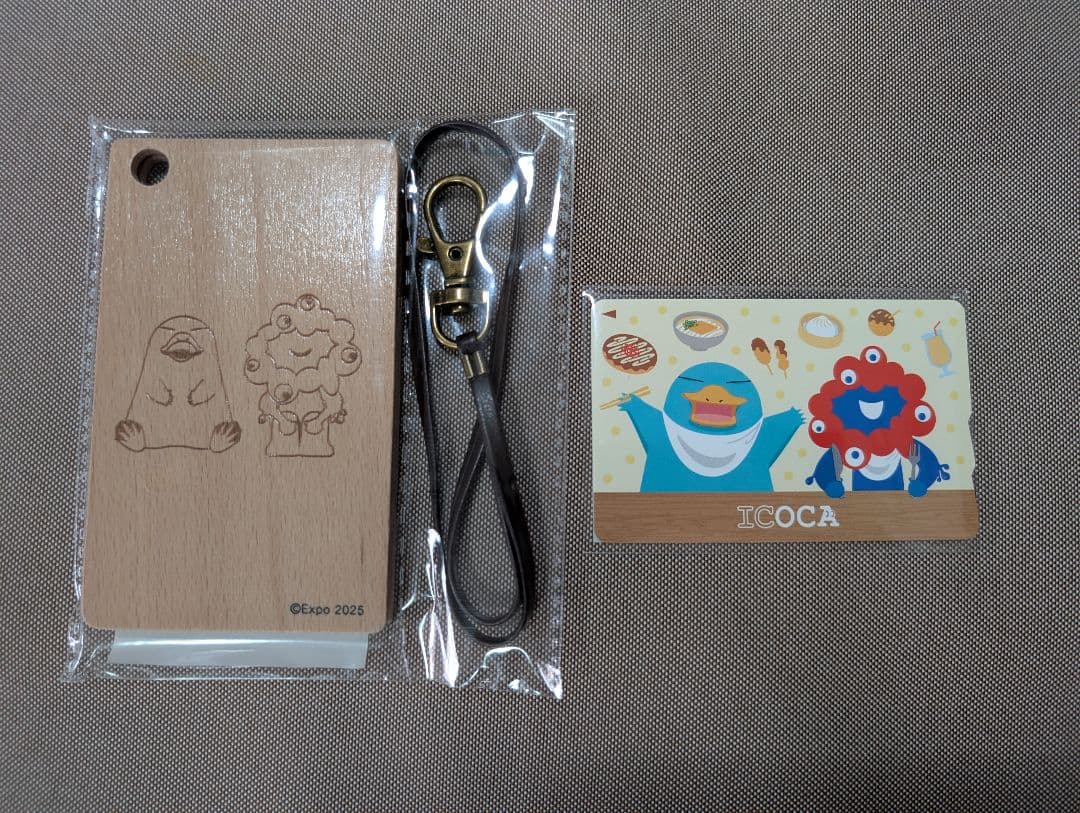 EXPO2025 ミャクミャク×イコちゃん 記念ICOCA 木製パスケースセット Amazon.co.jp: 万博会場限定 ミャクミャク×イコちゃんICOCA