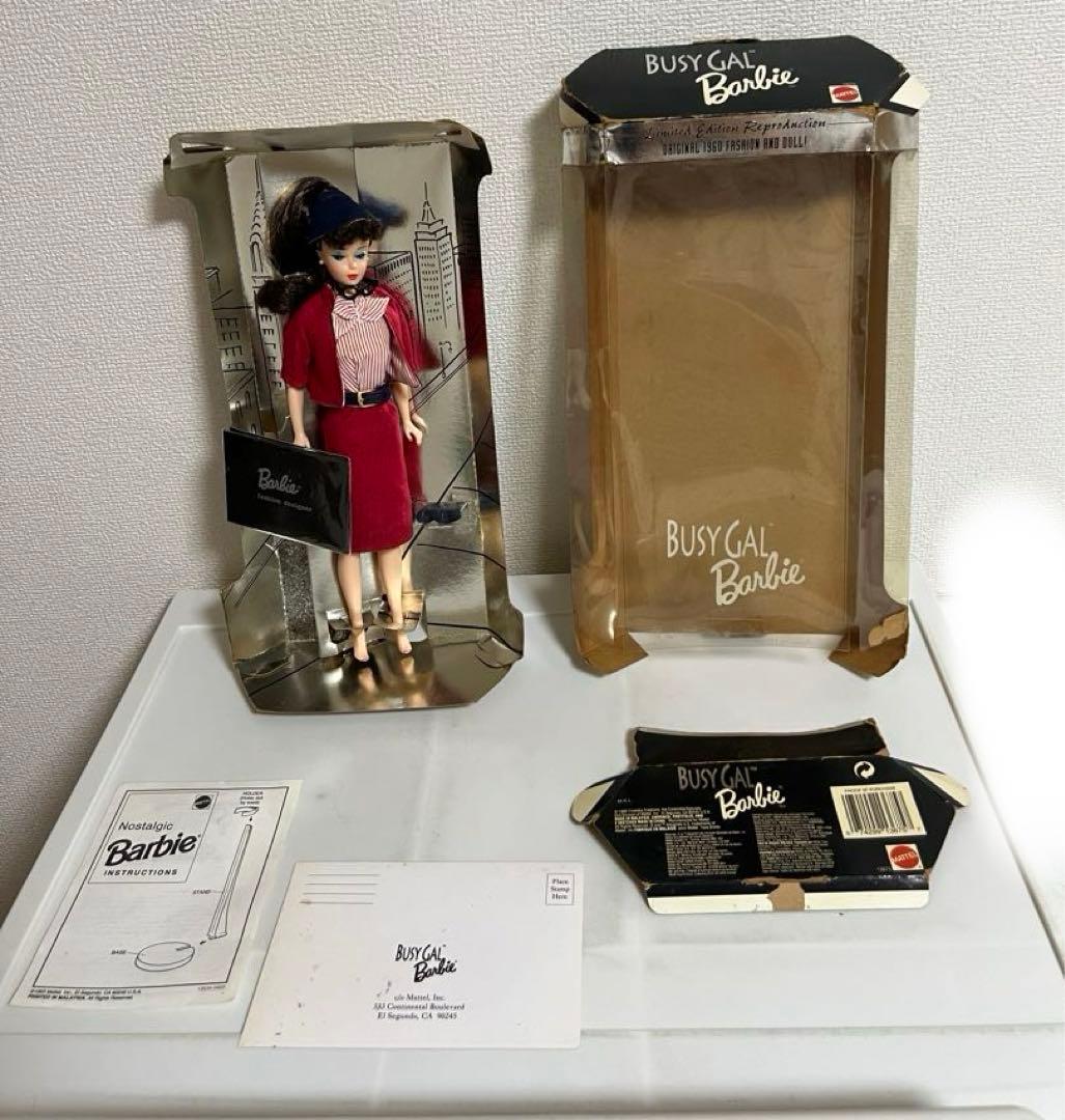 バービーのお人形（Busy Gal ）（1960年） Amazon.com: Mattel Busy Gal Barbie Limited Edition 1960