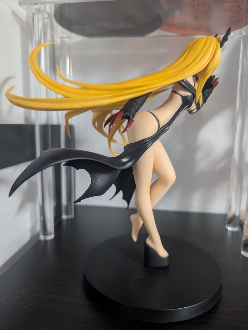 中古フィギュア3点まとめ売り