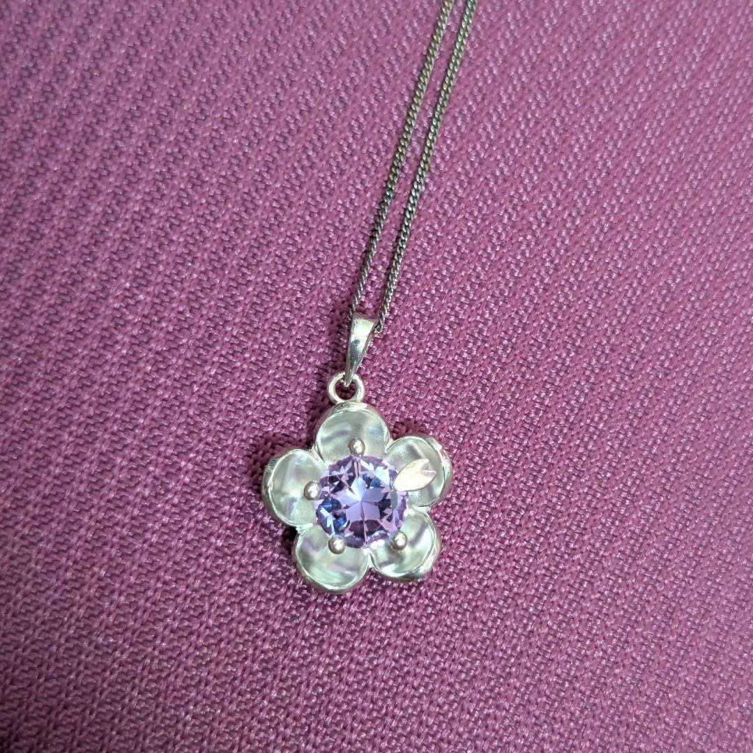 シミズ貴石★さくらinカットアメジスト★桜ペンダント花びらネックレス シミズ貴石インカットジュエリー特集｜cafe fragrant olive（カフェオリ）