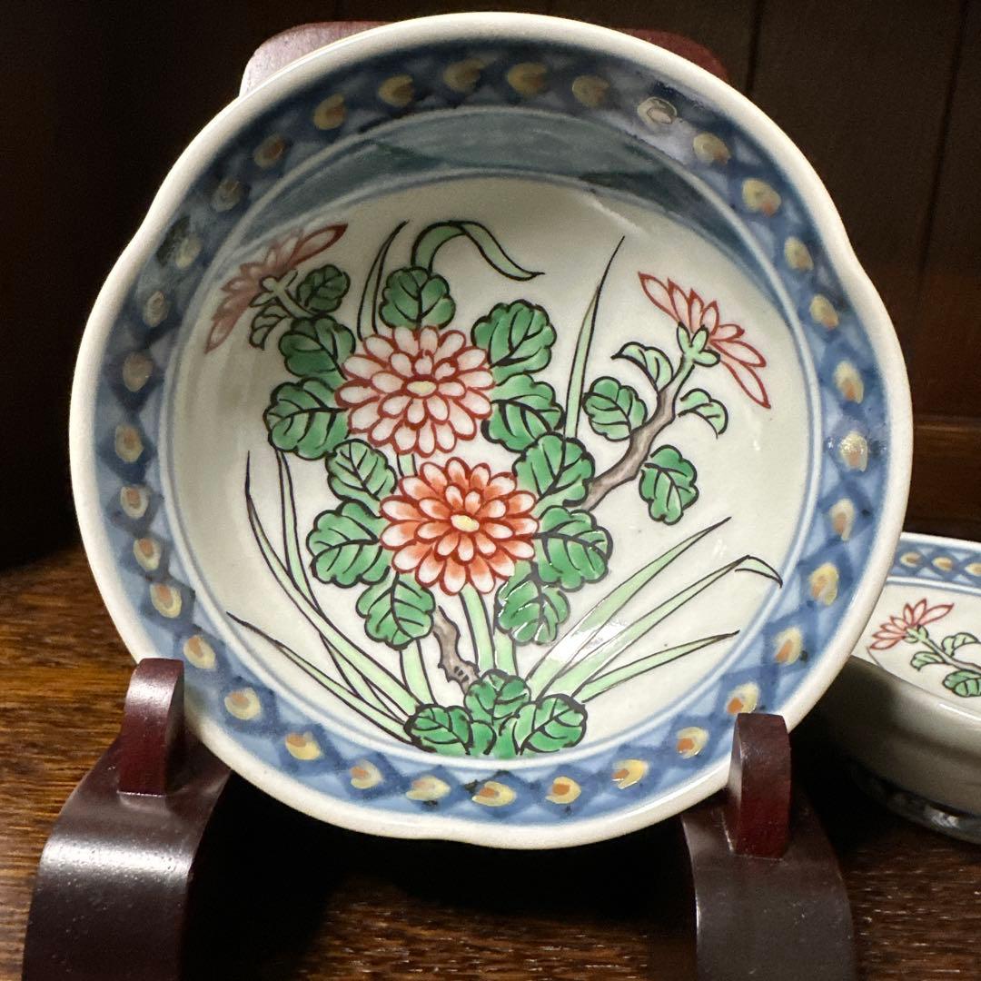 佐藤走波(六代)染錦菊絵. 三つなぶり小鉢、二客 佐藤走波(六代)染錦菊絵. 三なぶり小鉢、三客 - メルカリ