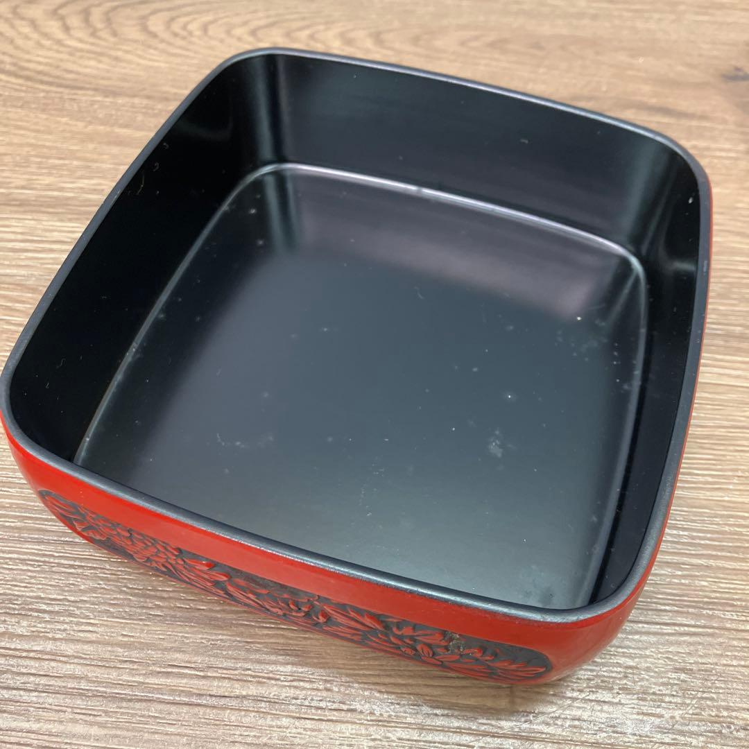 E-2 昭和レトロ 記念品 鎌倉彫風 漆器セット 三段重箱＆菓子鉢 記念