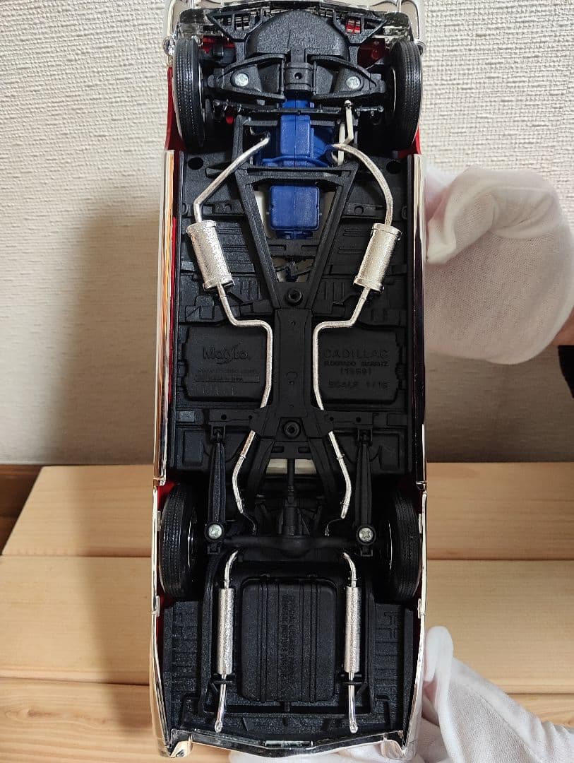 美品】Cadillac ELDORAD 1/18 MAISTO 希少 赤 - メルカリ