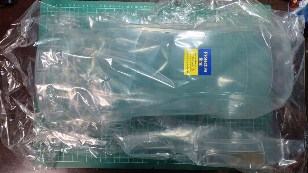 新品 無塗装 BMW M2 G87 APLASTICS ラジドリ ボディ - メルカリ
