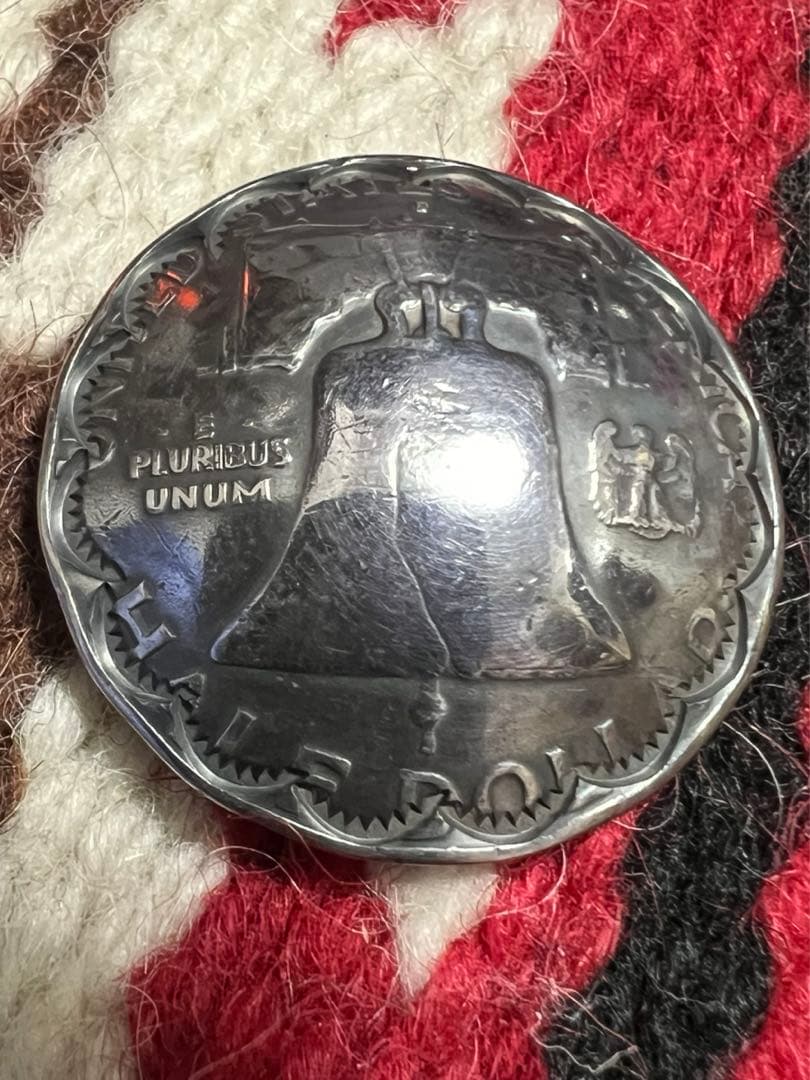 オールドコンチョ 大型 コンチョ ニュージーランド 1ドル 鳥 ファンテイル 1980年 燻し