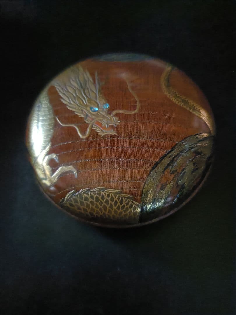 欅材旅香合　螺鈿龍蒔絵香合 香合 茶道具 筑城筑良 作 欅摺漆 螺鈿入 蟹蒔絵香合 : 茶道具専門店