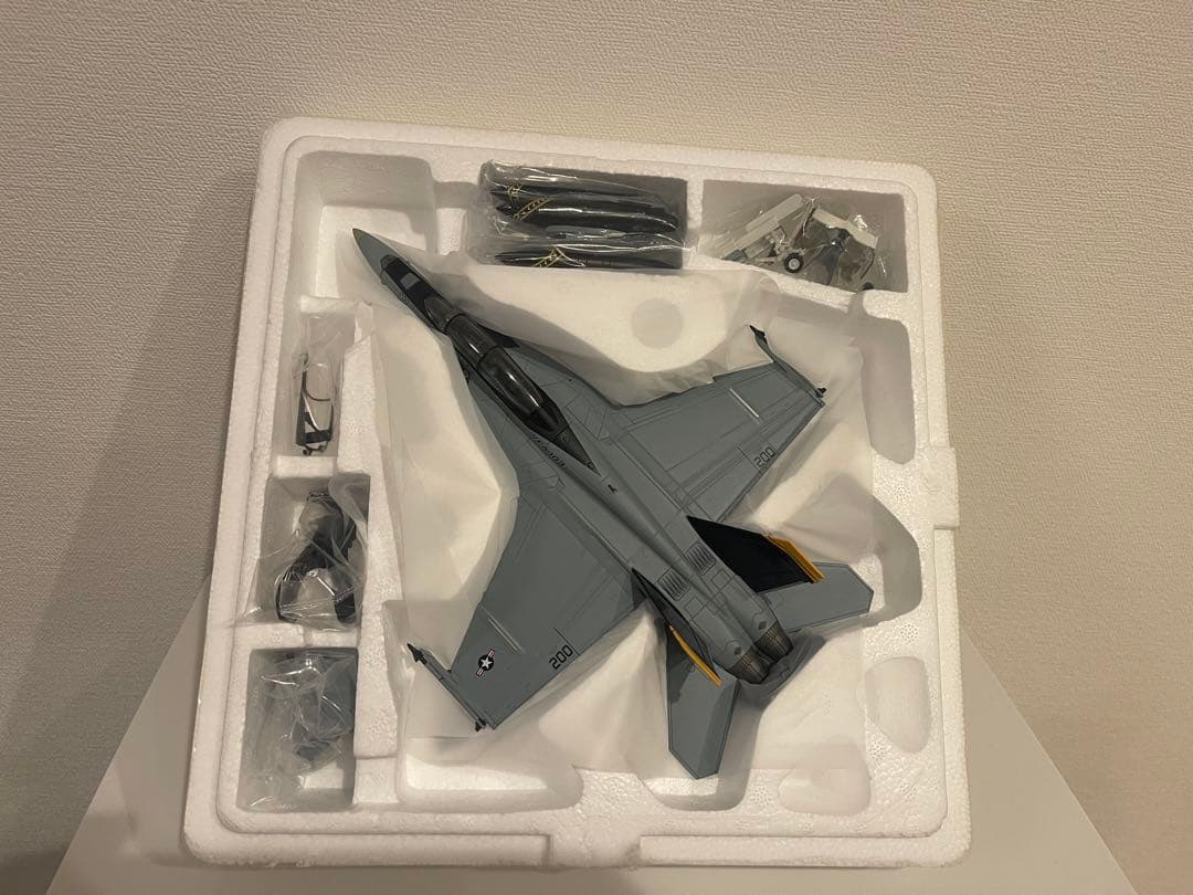 HM F/A-18F HA5120 / SU57 HA6804