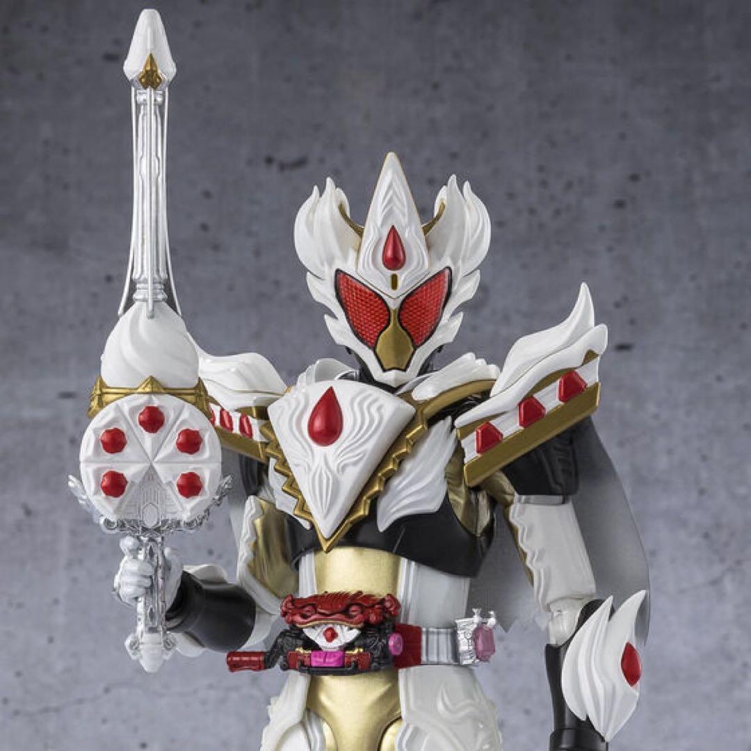 S.H.Figuarts 仮面ライダーガヴ ケーキングフォーム RE:【玩具情報】10/15更新： 2024年雙11：S.H.Figuarts（真骨彫製法