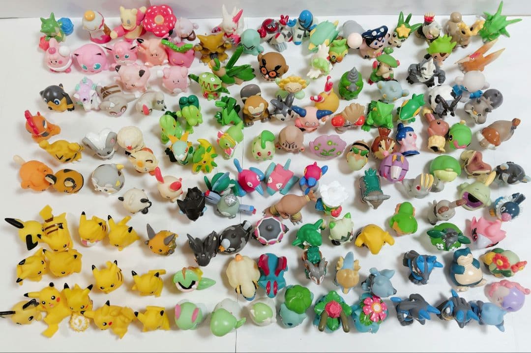 ポケモン 　指人形 　ソフビ　134個　まとめ売り　ピカチュウ ポケモンキッズ ピカチュウピカピカ大集合！編(18個入