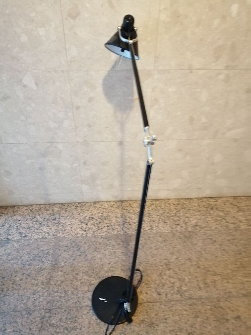 Artemide アルテミデ TOLOMEO スタンドライト S2068B - メルカリ