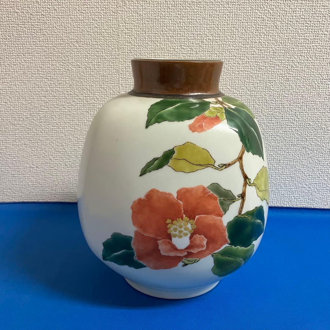 廣瀬義之作 色絵椿乃図 花瓶