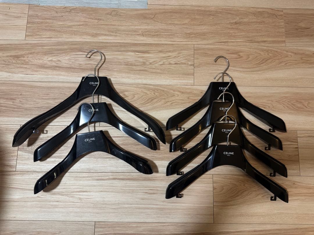 CELINE ブラックハンガー 7本セット 正規販売店 24本セット 5秒ハンガー ver.2 : flaner - 通販 - Yahoo
