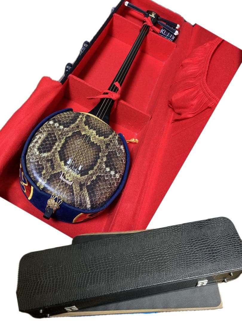 三味線 沖縄 楽譜付 合皮 クロコダイルケース付 楽器 ケース 楽天市場】尺八ケース 2本収納 2尺まで 譜面台収納可 ハードタイプ V4