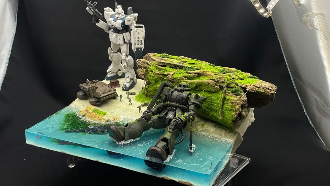 zero様 孤島で眠る 朽ちたザク レジン ジオラマ 1/144 残金分 - メルカリ