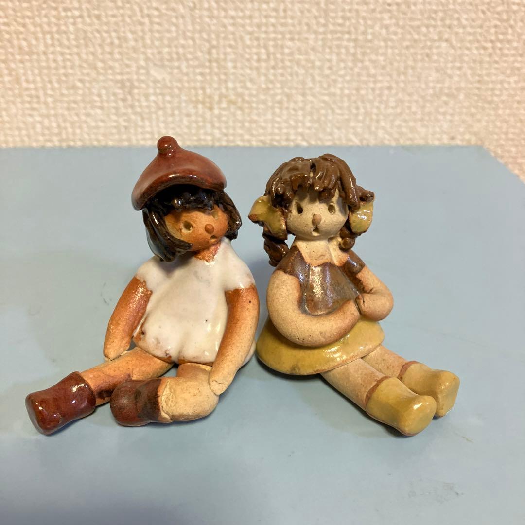 陶器製？粘土細工？ 座る女の子人形フィギュア ガールズ - メルカリ