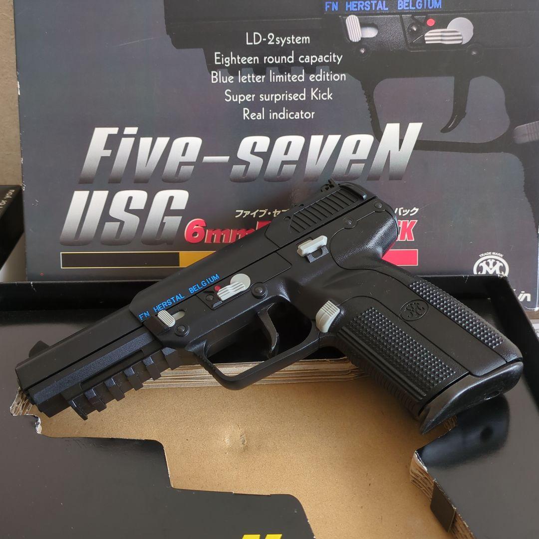 美品マルシンFive-seveNファイブ.セブンUSGガスブローバックガスガン マルシン FN Five-seveN 6mmBB CO2ブローバック 真鍮ピストン VER.2 BK