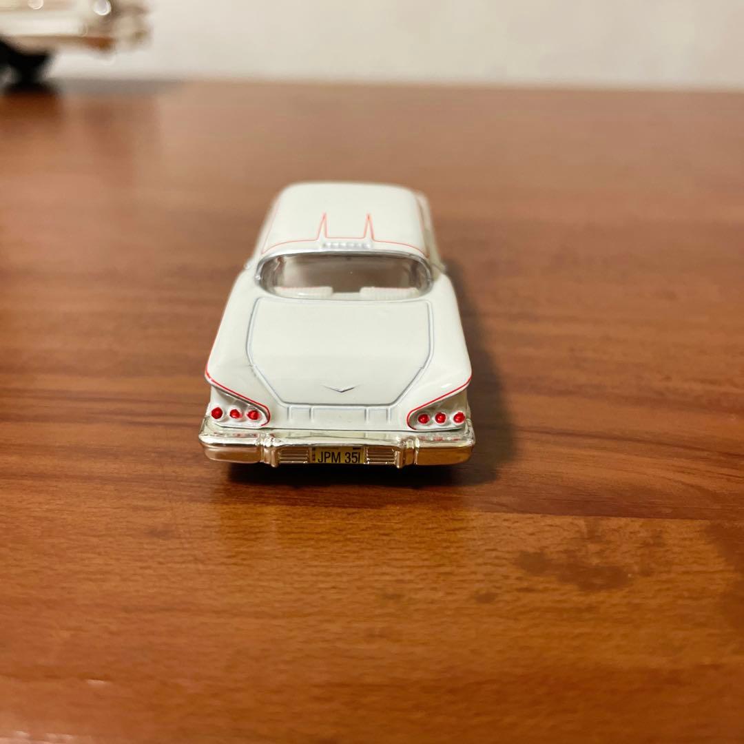 ERTL シボレー インパラ 1/18 1/64ミニカー｜
