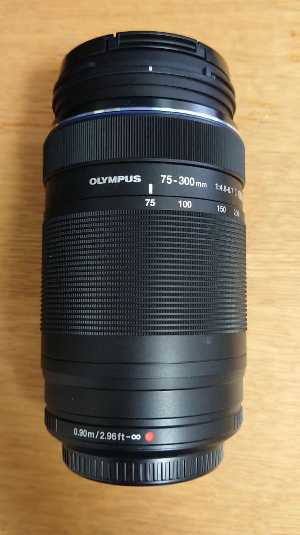オリンパスM.ZUIKO 75-300mm F4.8-6.7 II