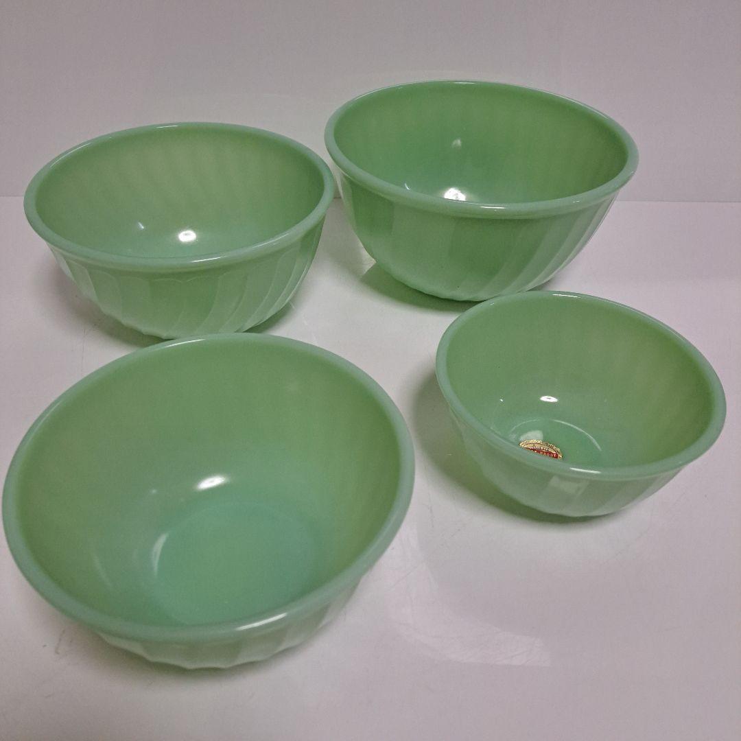 ファイヤーキング　Fire King　ミキシングボウル　スワール　ジェダイ 品番5263 ファイヤーキング ジェダイ ミキシングボウル Fire King jade