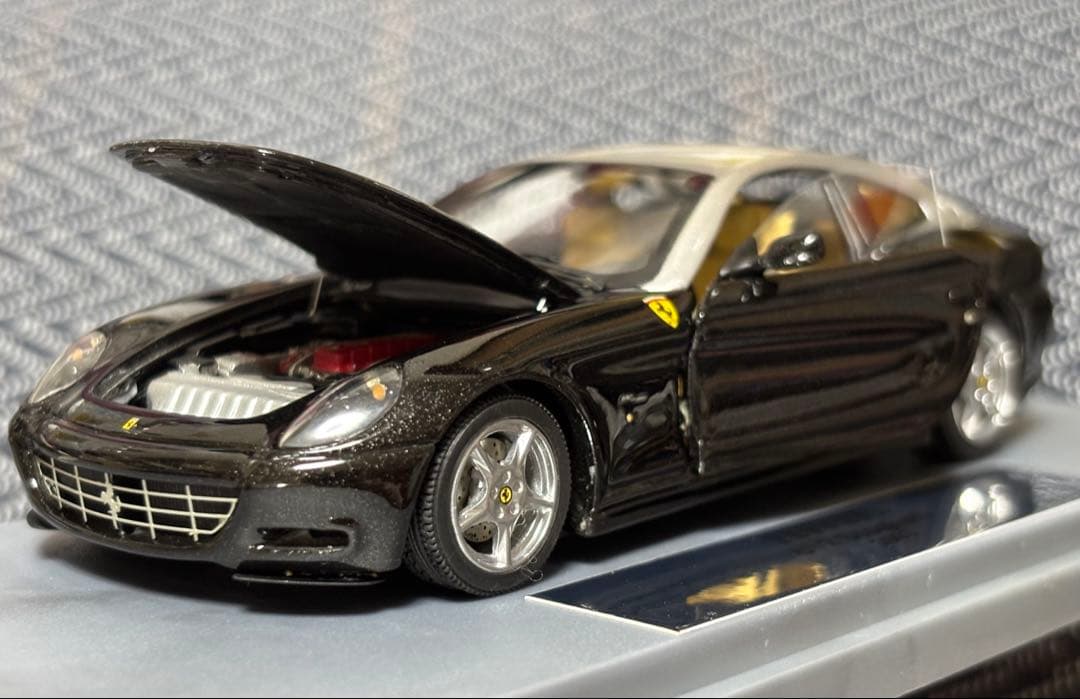 Ferrari 612 Scaglietti ブラック 1/43