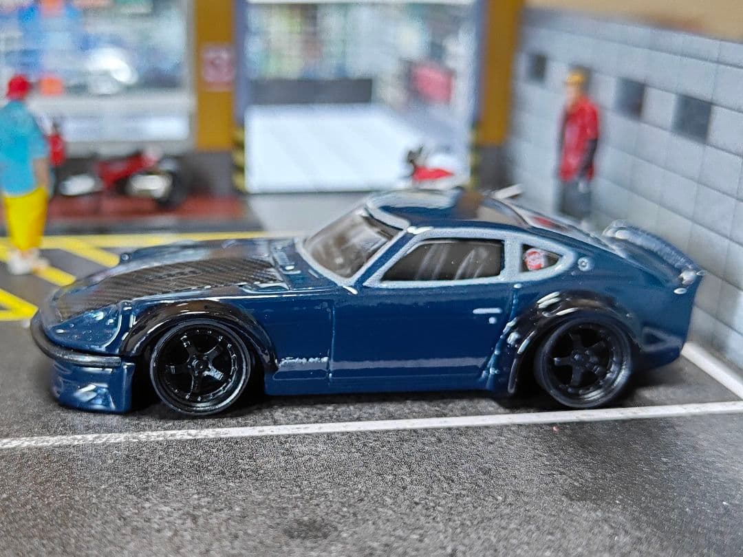 ホットウィールカスタム 日産 フェアレディZ 湾岸ミッドナイト深リム