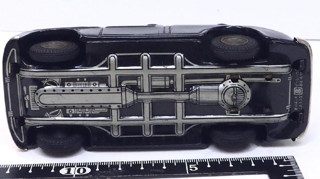 萬代屋【ダットサン セダン1000黒】ブリキtin toy car自動車【箱無