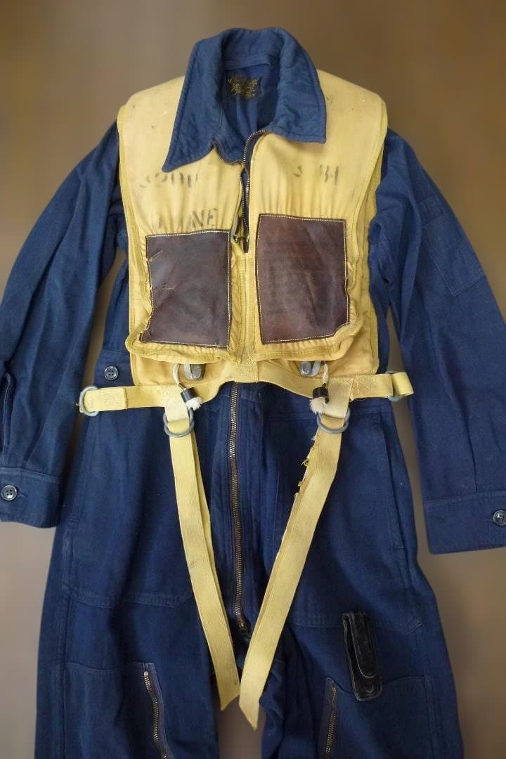 米軍実物 B-5 救命胴衣 メイウエスト LPU ライフプリザーバ USAF空軍 2026年最新】米軍救命胴衣の人気アイテム - メルカリ