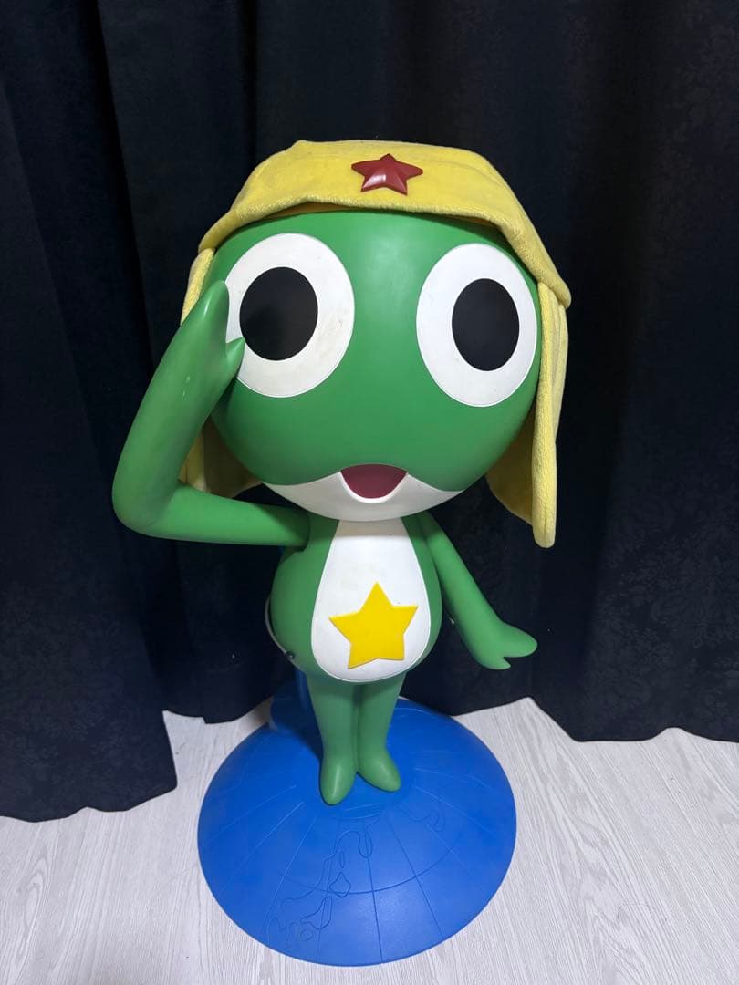 【美品】ケロロ軍曹 等身大フィギュア ケロロ軍曹 等身大 フィギュア(箱付き) - メルカリ