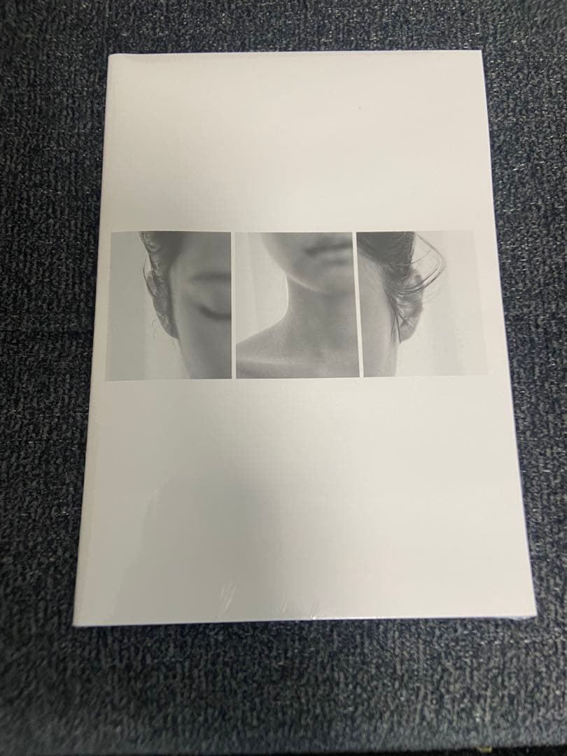 JENNIE J2NNI5 ミニ写真集 ジェニ 写真展 蔦屋 - メルカリ