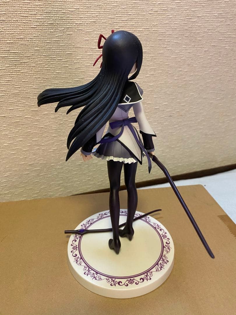 魔法少女まどか☆マギカ フィギュア 5体セット - メルカリ