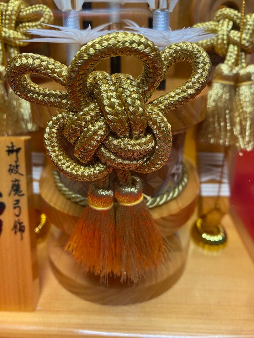 伝統工芸 奇木細工 道翠監修 破魔弓 総檜造りガラスケース｜平安