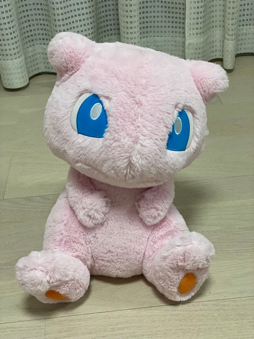 おっきいふわふわぬいぐるみ ミュウ - メルカリ