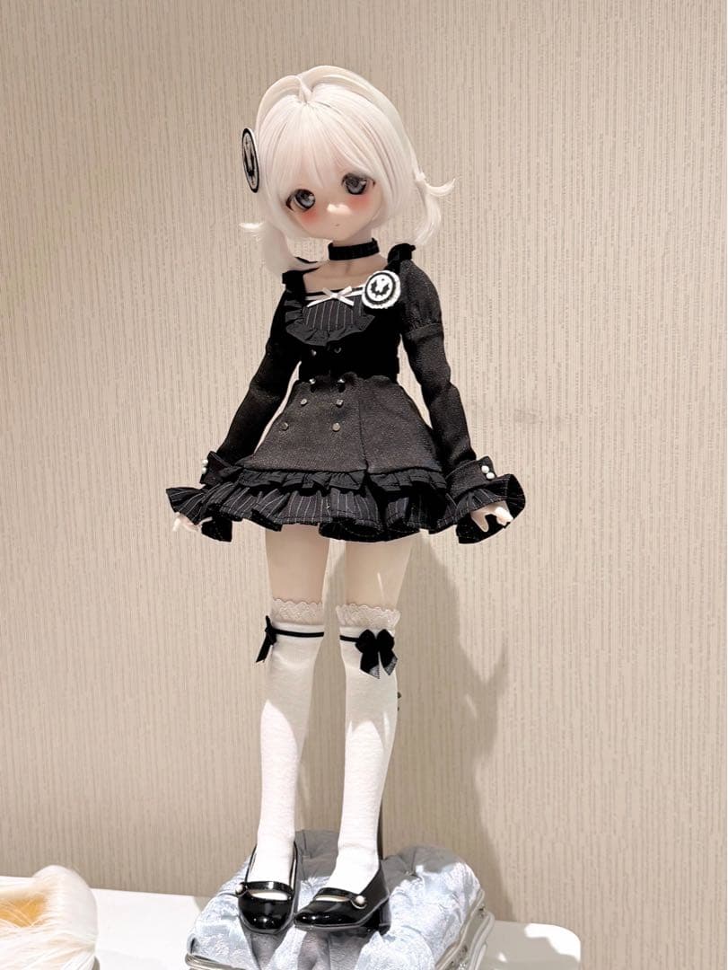 ディーラー様製 MDD服 BJD 黒 - メルカリ