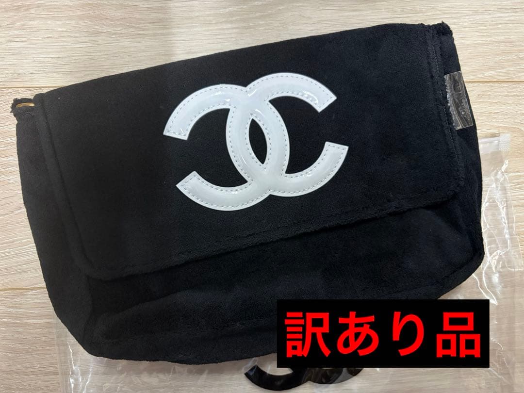 訳あり品 CHANEL シャネル ミニバッグ ポーチ ブラック×ホワイトロゴ 訳あり品 CHANEL シャネル ミニバッグ ポーチ ブラック×ホワイトロゴ