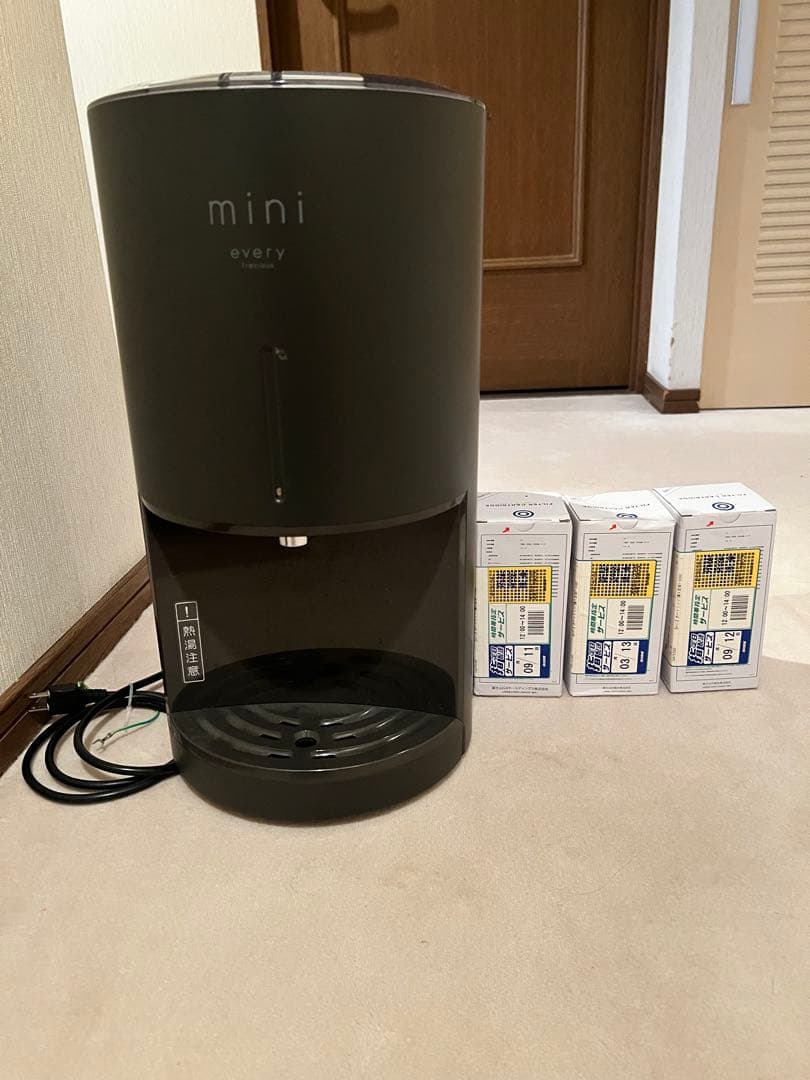 mini every ブラック 温水冷水供給 every frecious miniのお申し込み｜浄水型ウォーターサーバーなら