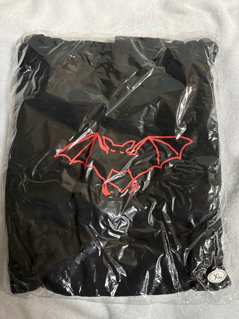 新品】米津玄師 こうもりパーカー XL - メルカリ