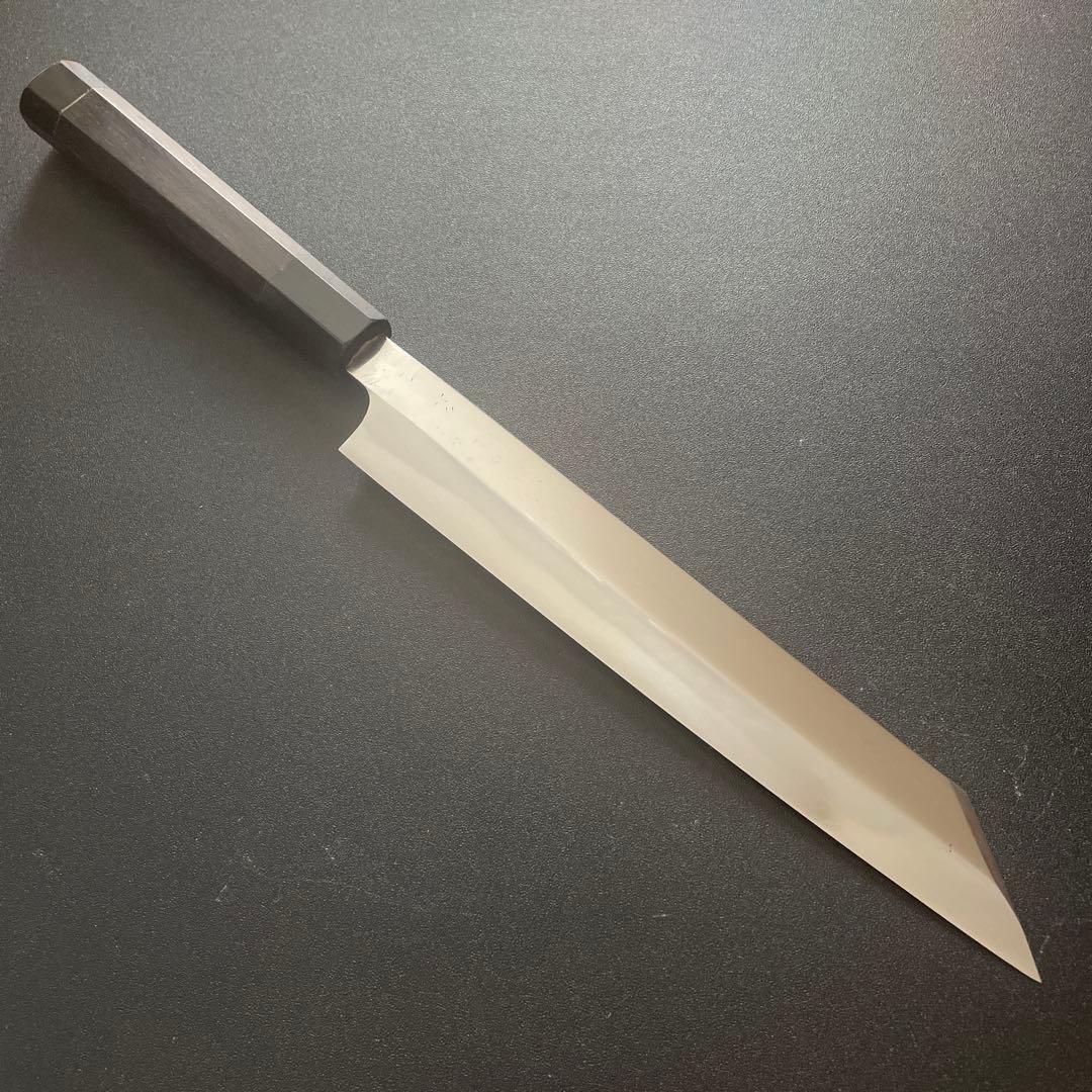 和包丁　正本　切付包丁　本焼　8寸　刃渡り約235mm 黒檀八角柄　純日本鋼 源泰邦 本焼 青一鋼 てっさ包丁 鏡面 八角黒檀柄｜買取実績 - リファン