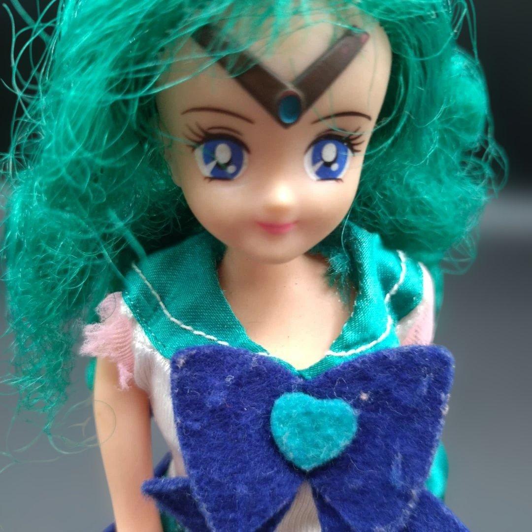 希少　セーラーネプチューン フィギュア セーラー服　コレクター