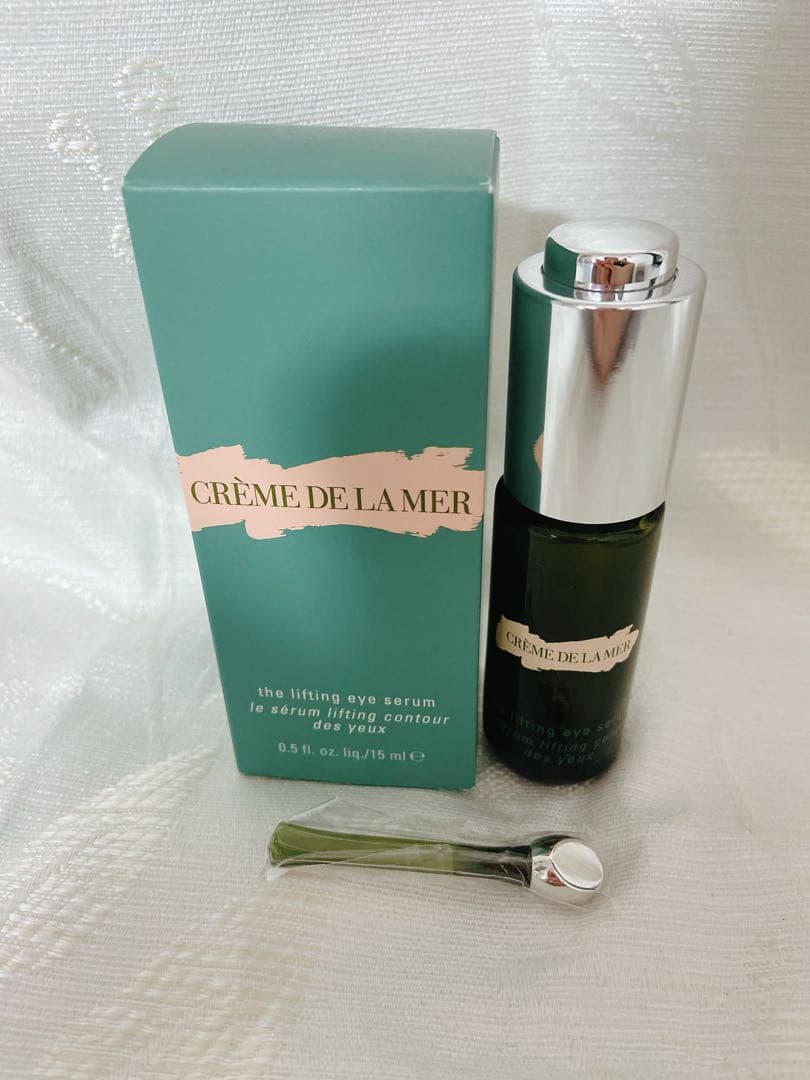 ドゥラメールザ ・モイスチャーリフト アイセラム 15ml ザ・モイスチャーリフト アイ セラム | ラ・メール La Mer 公式
