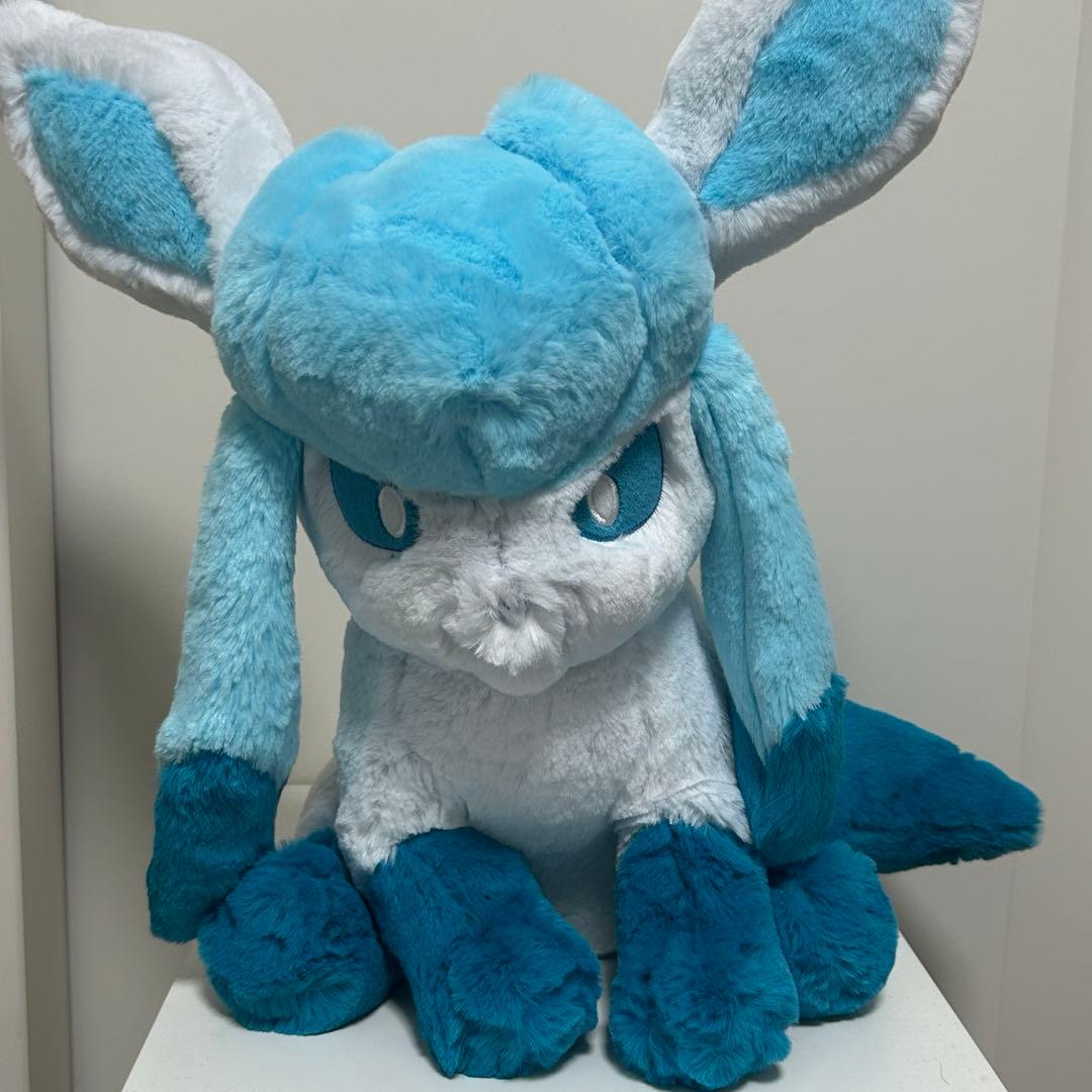 ふわふわ抱きぬいぐるみ グレイシア - メルカリ