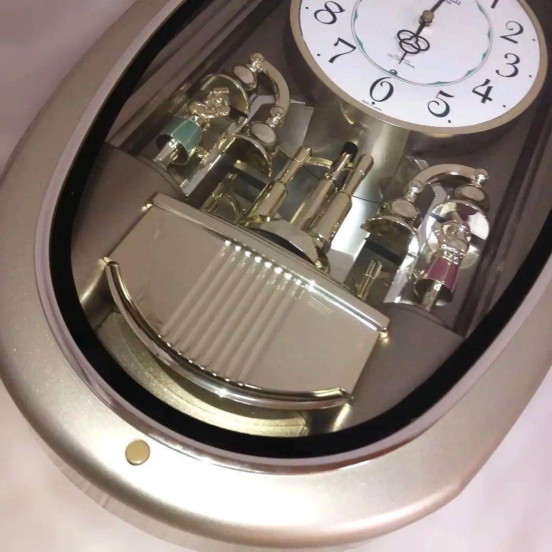 動作品】リズム時計 スモールワールド からくり時計 4MH740 メロディ