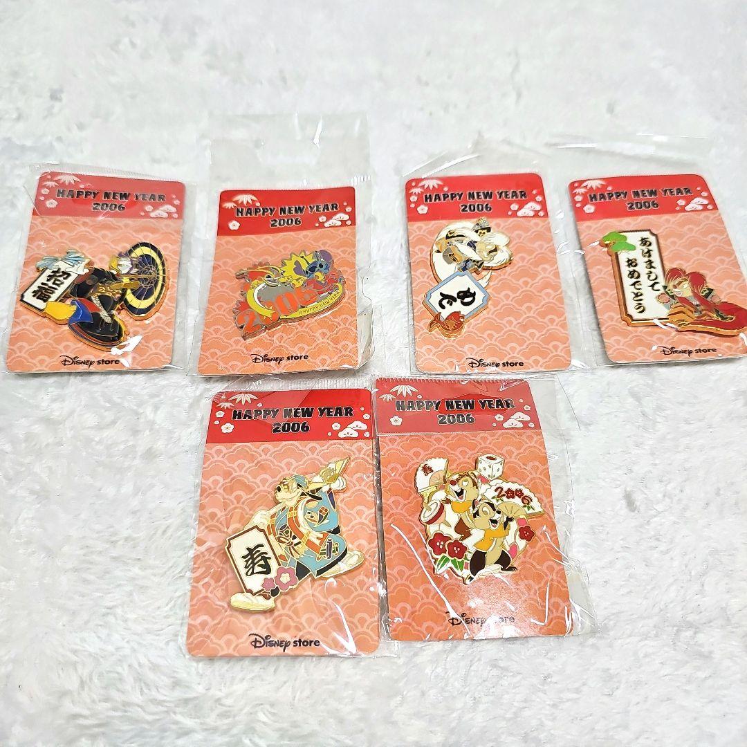 DisneyStore 2006 ハッピーニューイヤー ピンバッジ まとめ売り ディズニー ピンバッジ アトラクション 100周年 まとめ売り バラ売り