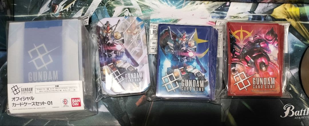 ガンダムカード　デッキケース　スリーブ二種　ダイス 即決 新品未使用 機動戦士ガンダム鉄血のオルフェンズ スリーブ2種