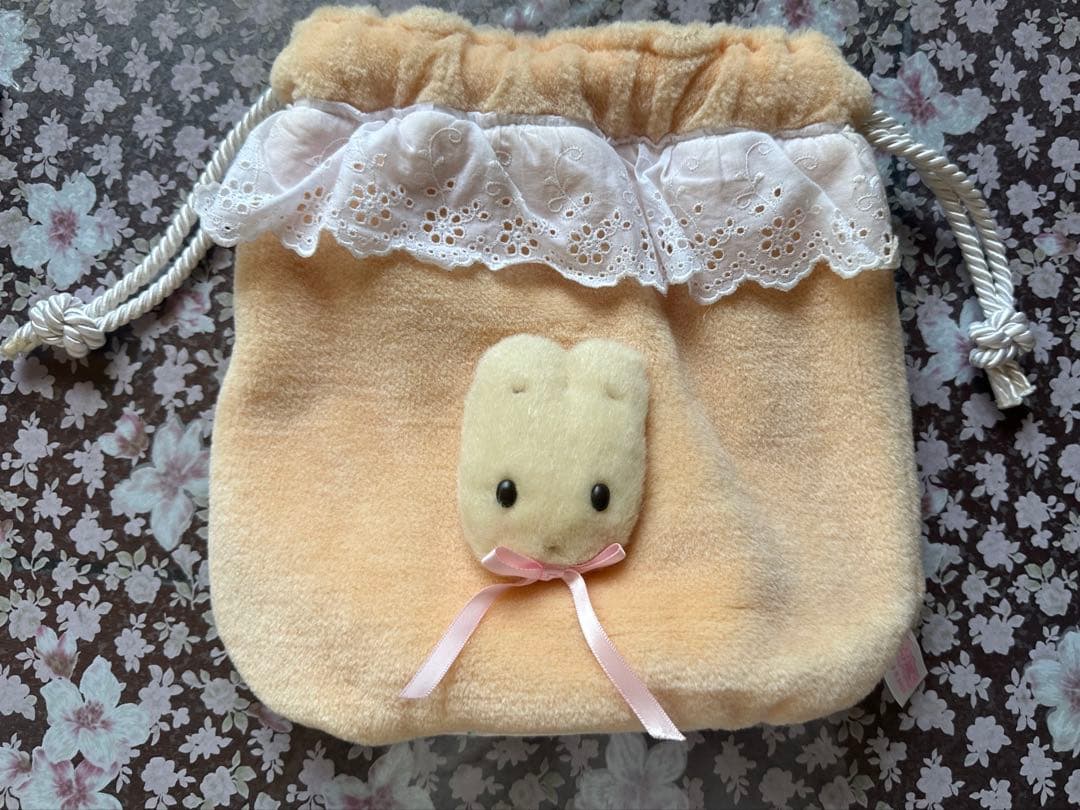 ファンシーアラモード マロンクリーム 巾着 sanrio（サンリオ） レトロ サンリオキャラクターズ サガラ刺繍巾着