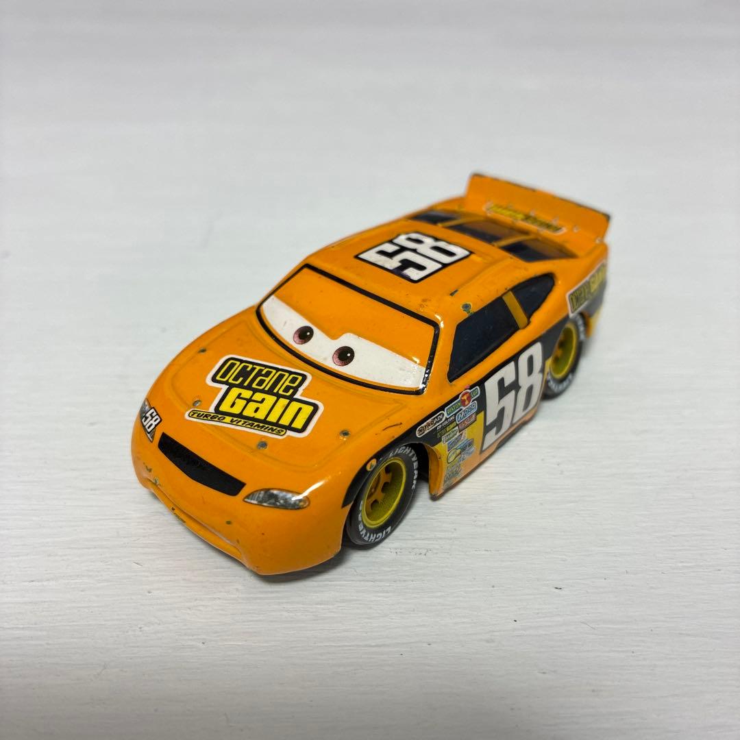 カーズ マテル ミニカー ピストンカップレーサー オクタンゲイン 58番