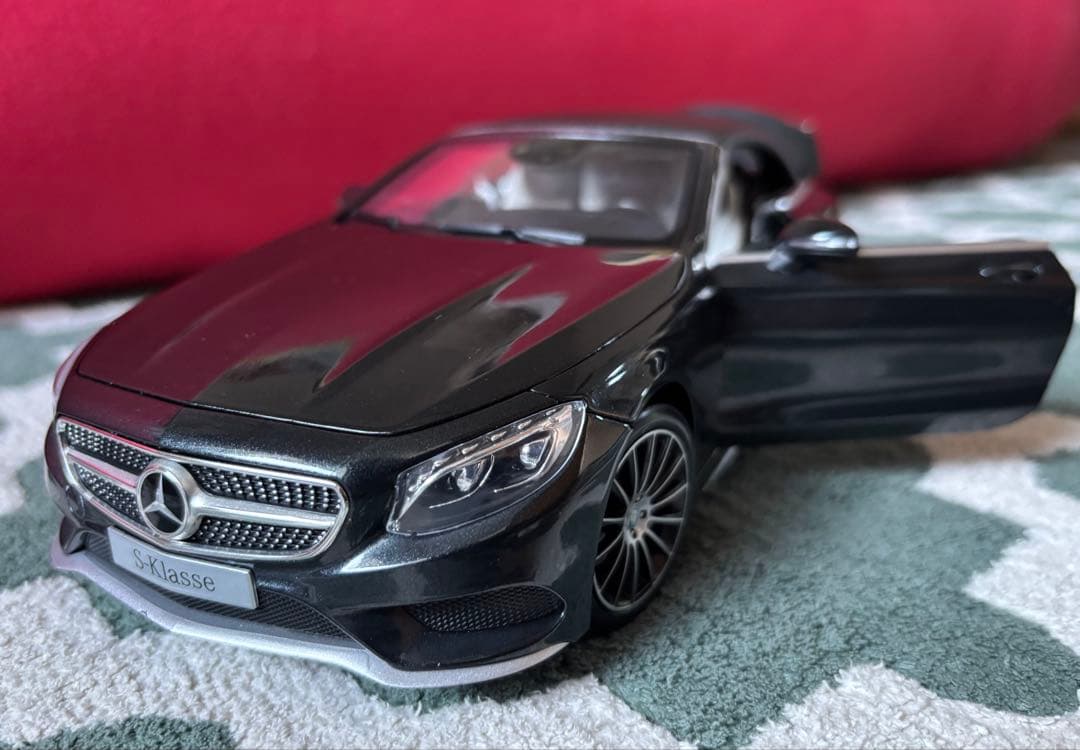 ノレブ 1/18 メルセデス ベンツ Sクラス カブリオレ 黒 ミニカー 楽天市場】ノレブ 1/18 メルセデス・ベンツ Sクラス AMG ライン 2018
